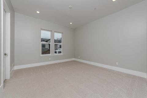 558 Ramos Dr, Folsom, CA 95630 photo 22