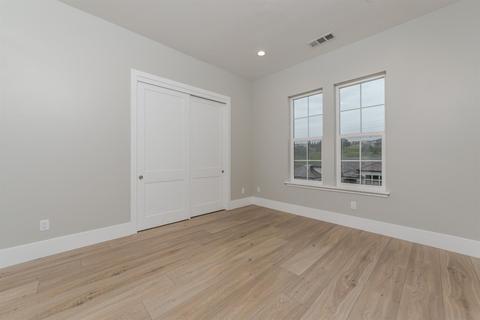 558 Ramos Dr, Folsom, CA 95630 photo 27