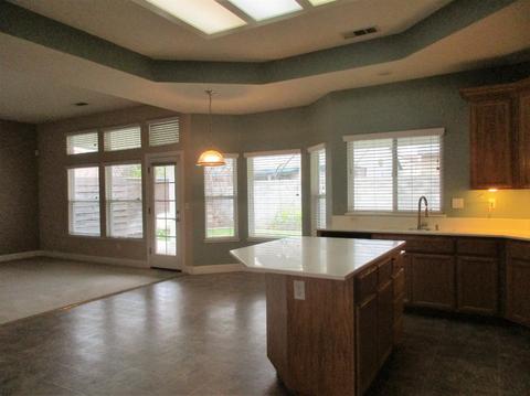 1604 Newhampton Way, Modesto, CA 95355 photo 6