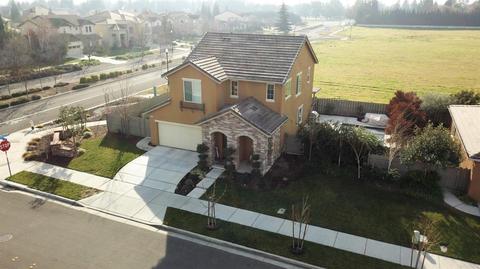 1502 Field Dr, Turlock, CA 95382 photo 2