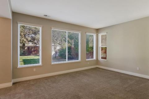 4316 Oakridge Dr, Tracy, CA 95377 photo 2