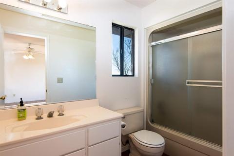 9522 E Lubell Ln, Acampo, CA 95220 photo 23