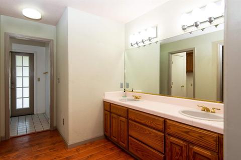9522 E Lubell Ln, Acampo, CA 95220 photo 17