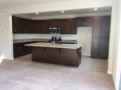 2513 Albatros Dr, Modesto, CA 95355 photo 2