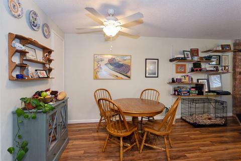 1920 El Paso Ave #4, Davis, CA 95618 photo 8