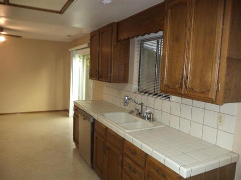 2500 Kay St, Ceres, CA 95307 photo 7
