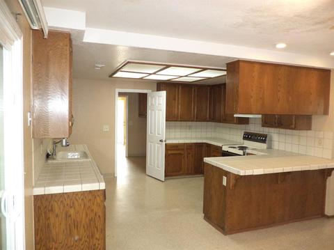 2500 Kay St, Ceres, CA 95307 photo 6