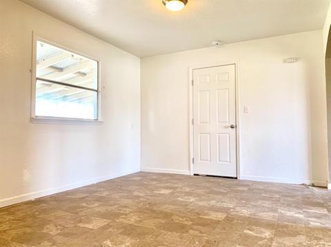 4898 Western Ave, Olivehurst, CA 95961 photo 4