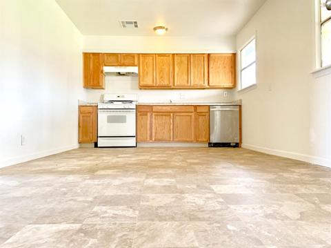 4898 Western Ave, Olivehurst, CA 95961 photo 3
