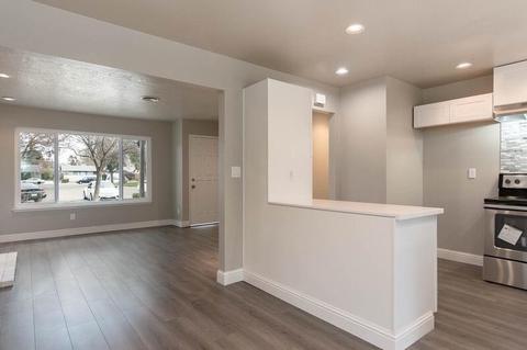 1700 Loreto Ct, Modesto, CA 95355 photo 10