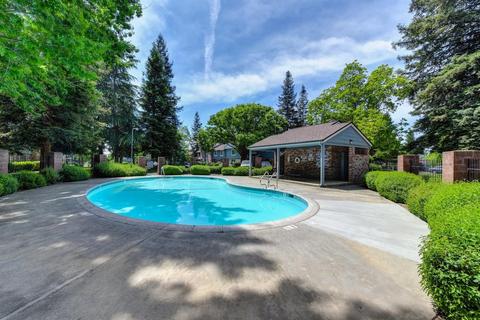 4037 Oak Villa Cir, Carmichael, CA 95608 photo 23