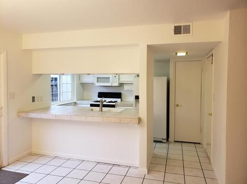 4037 Oak Villa Cir, Carmichael, CA 95608 photo 2