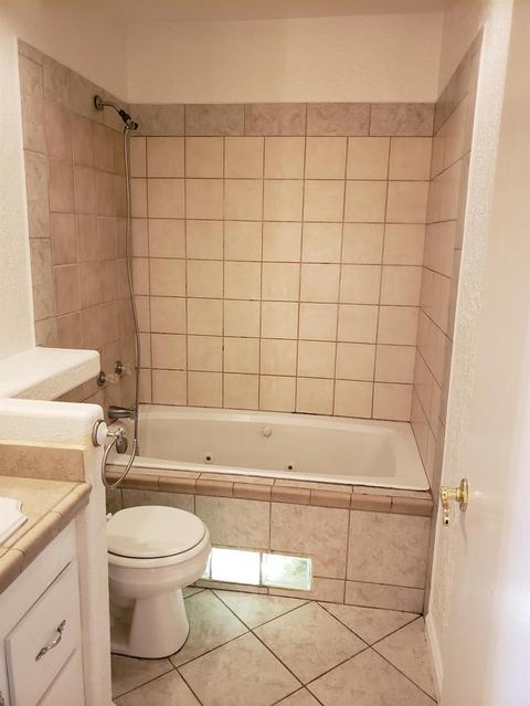 4037 Oak Villa Cir, Carmichael, CA 95608 photo 17