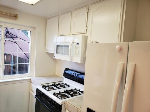 4037 Oak Villa Cir, Carmichael, CA 95608 photo 4