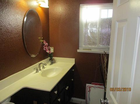 1965 W Kavanagh Ave, Tracy, CA 95376 photo 8