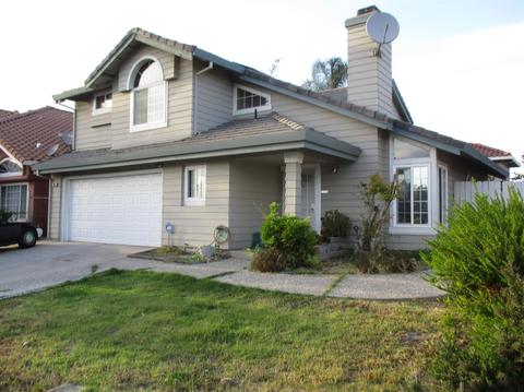 1965 W Kavanagh Ave, Tracy, CA 95376 photo 2