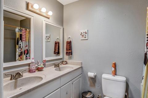 890 Donner Way, Manteca, CA 95337 photo 25