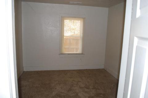 313 S 4th St, Patterson, CA 95363 photo 18