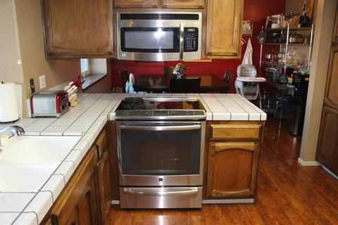 2224 Lawson Dr, Modesto, CA 95355 photo 8