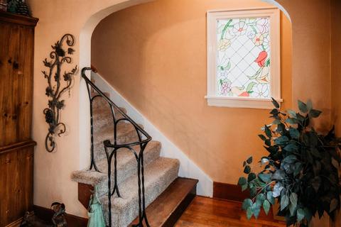 233 E High St, Modesto, CA 95354 photo 3