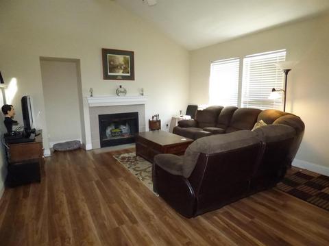 7845 Regency Woods Way, Antelope, CA 95843 photo 8