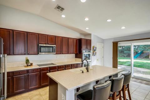 11027 Biddeford Cir, Mather, CA 95655 photo 9