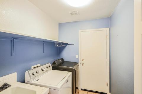 11027 Biddeford Cir, Mather, CA 95655 photo 24