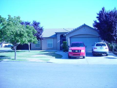 16151 W Natalie Ave, Kerman, CA 93630 photo 1