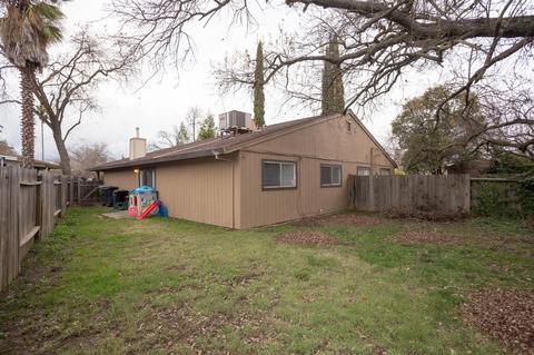 6040 Leafwood Dr, Carmichael, CA 95608 photo 11