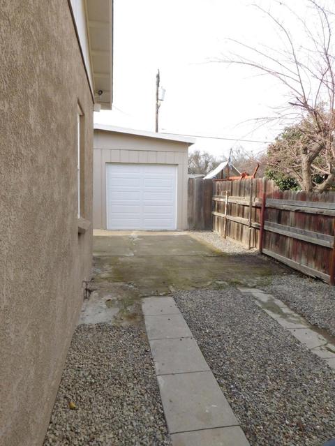 414 Rosedale Ave, Modesto, CA 95351 photo 3