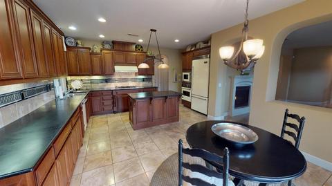 1057 S Highland Ave, Ripon, CA 95366 photo 7