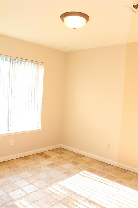 4057 Elmo Loop Ave #D, Modesto, CA 95356 photo 8