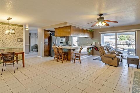 637 California St, Ripon, CA 95366 photo 13