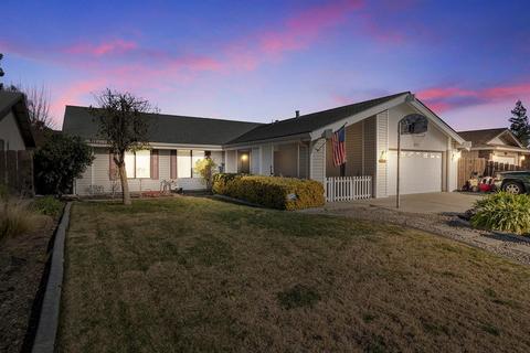 637 California St, Ripon, CA 95366 photo 2