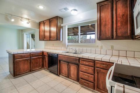 1013 Awani Dr, Lodi, CA 95240 photo 10