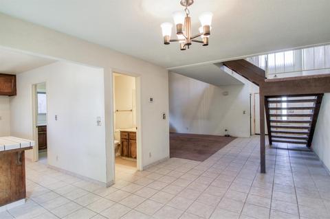 1013 Awani Dr, Lodi, CA 95240 photo 4