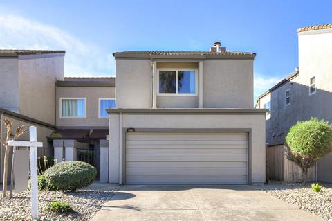 1013 Awani Dr, Lodi, CA 95240 photo 1