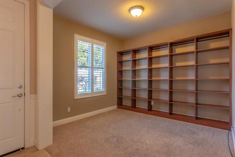 2322 Bellchase Dr, Manteca, CA 95336 photo 4
