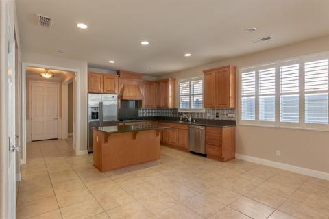 2322 Bellchase Dr, Manteca, CA 95336 photo 5