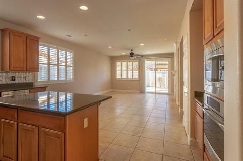 2322 Bellchase Dr, Manteca, CA 95336 photo 8