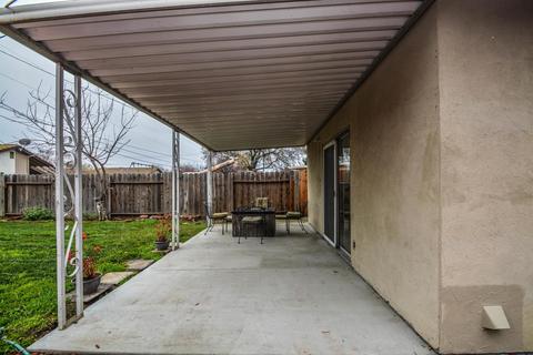 338 E Lowell Ave, Tracy, CA 95376 photo 4