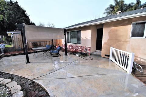 1625 Marty Ct, Modesto, CA 95350 photo 2
