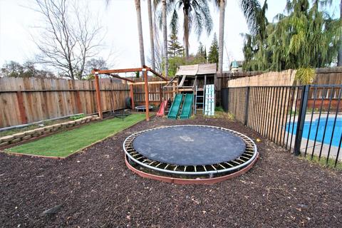 1625 Marty Ct, Modesto, CA 95350 photo 22