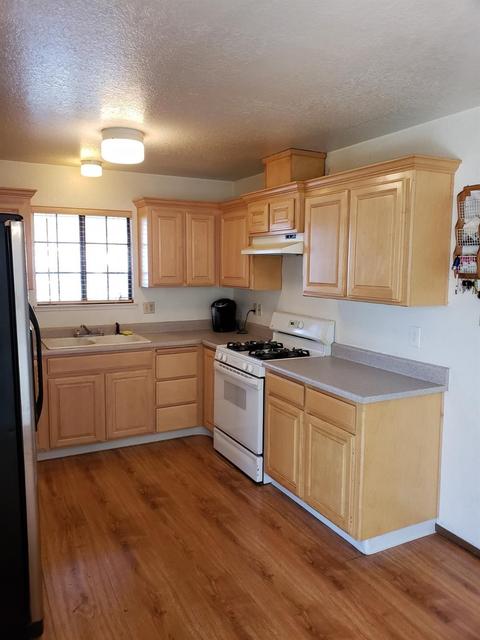 416 Algen Ct, Modesto, CA 95358 photo 5