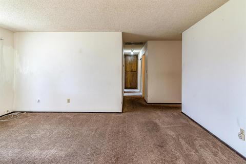 1647 Rose Ave, Ceres, CA 95307 photo 8
