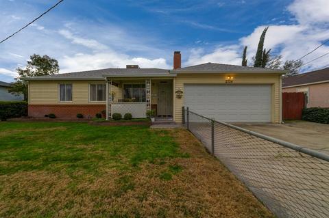2724 Garrison St, Ceres, CA 95307 photo 1
