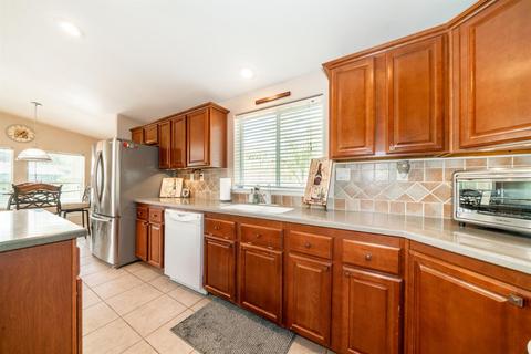 355 Overbrook Dr, Folsom, CA 95630 photo 16