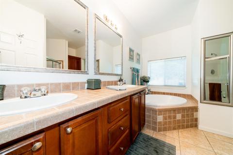 355 Overbrook Dr, Folsom, CA 95630 photo 26