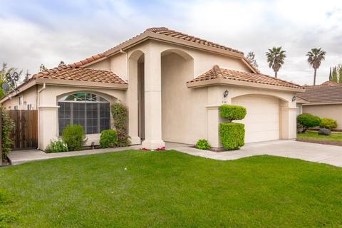 3842 Monteview Dr, Modesto, CA 95351 photo 1