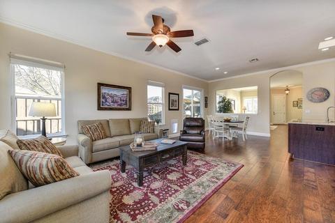 964 Cameron Dr, Folsom, CA 95630 photo 4